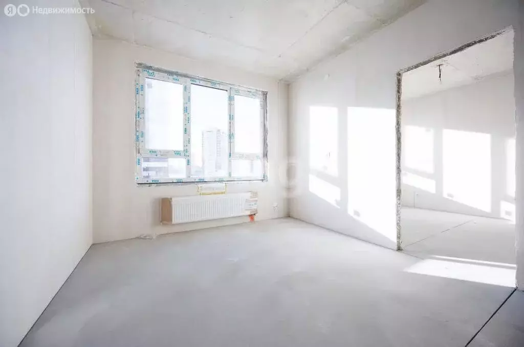 1-комнатная квартира: Тюмень, улица Вадима Бованенко, 7 (34 м) - Фото 1