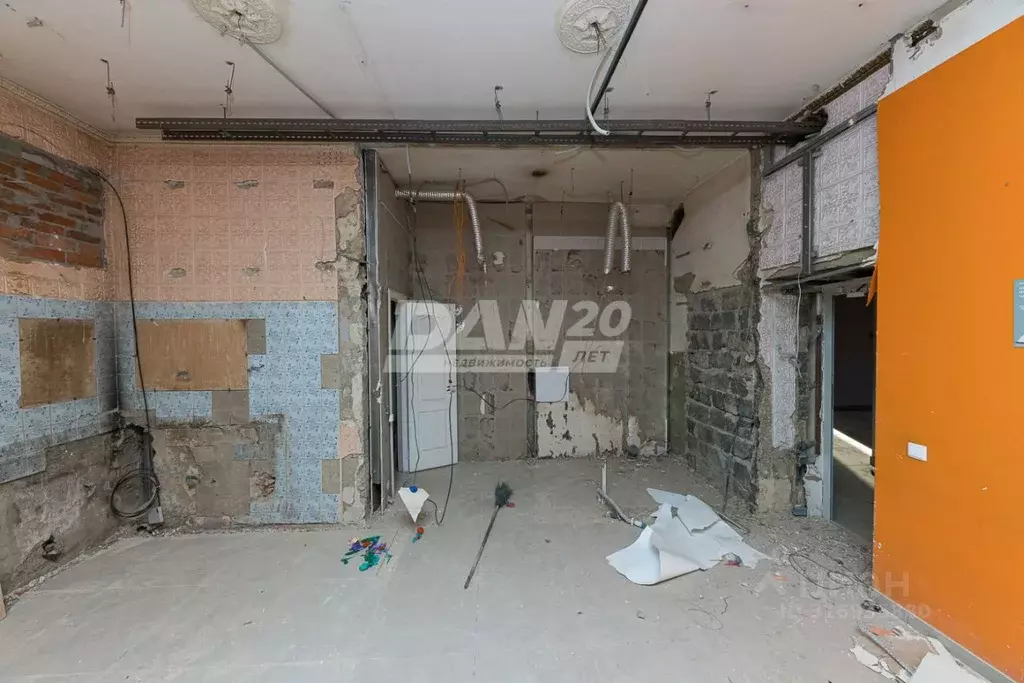 Торговая площадь в Челябинская область, Челябинск ул. Кирова, 2 (35 м) - Фото 1