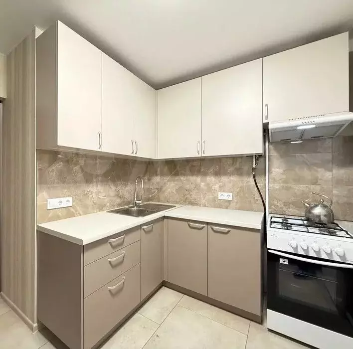 1-к. квартира, 40 м, 3/6 эт. - Фото 1