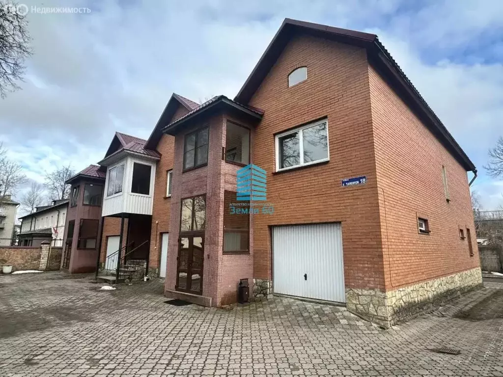 Дом в Великие Луки, улица Лизы Чайкиной, 18 (256.8 м) - Фото 2