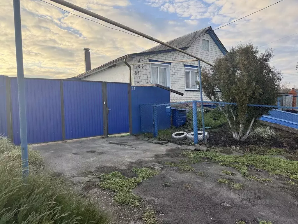 Дом в Белгородская область, Ракитянский район, Вышнепенское с/пос, с. ... - Фото 2