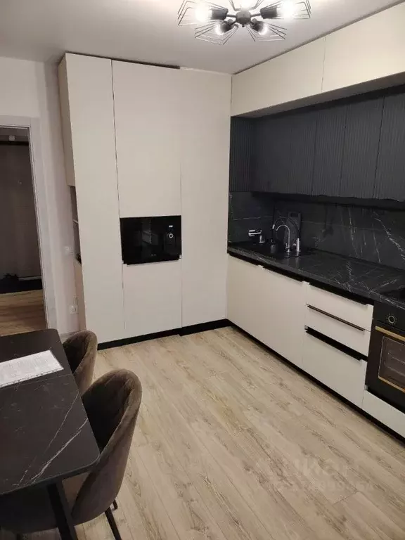 3-к кв. Воронежская область, Воронеж ул. 9 Января, 68/1к2 (94.0 м) - Фото 2