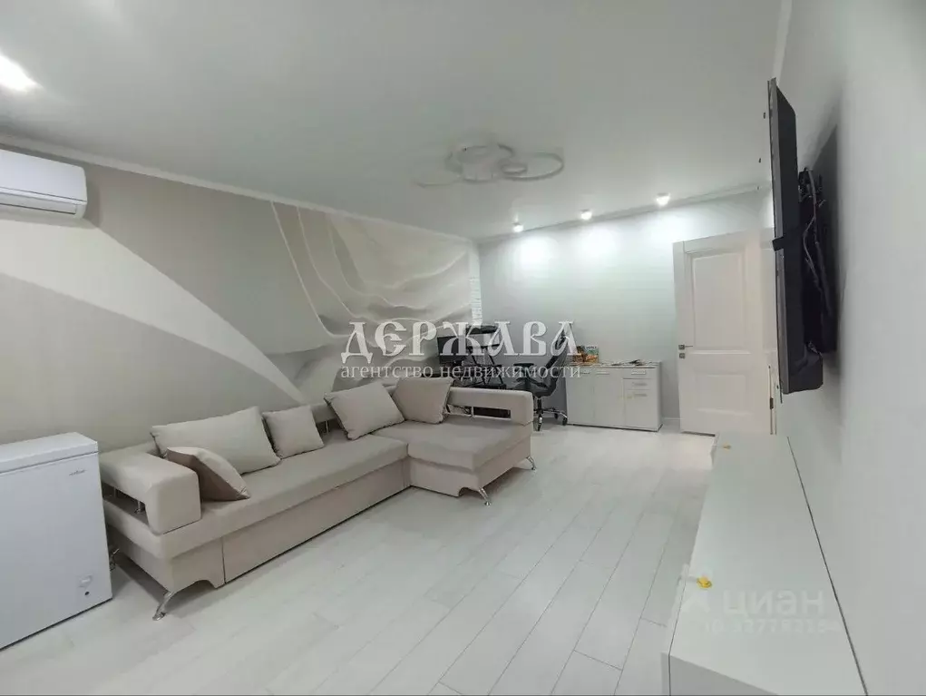 2-к кв. Белгородская область, Старый Оскол Звездный мкр, 2 (52.2 м) - Фото 1