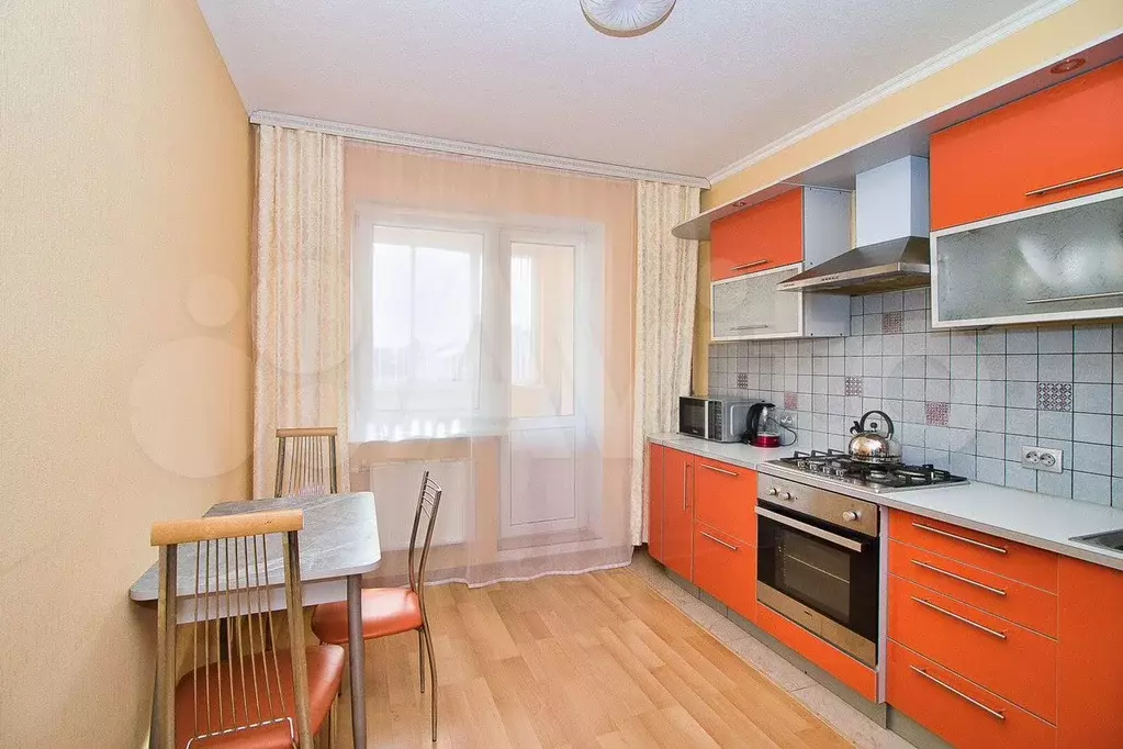 1-к. квартира, 40 м, 3/10 эт. - Фото 0