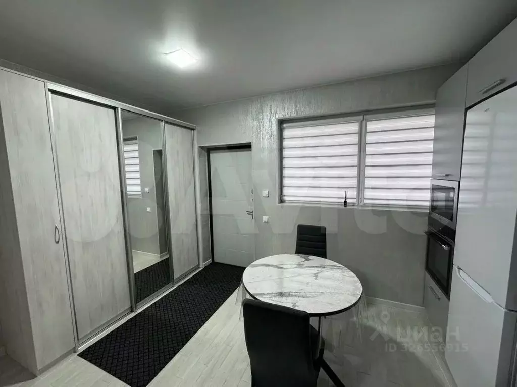 Студия Краснодарский край, Новороссийск ул. Энгельса, 12 (26.0 м) - Фото 2