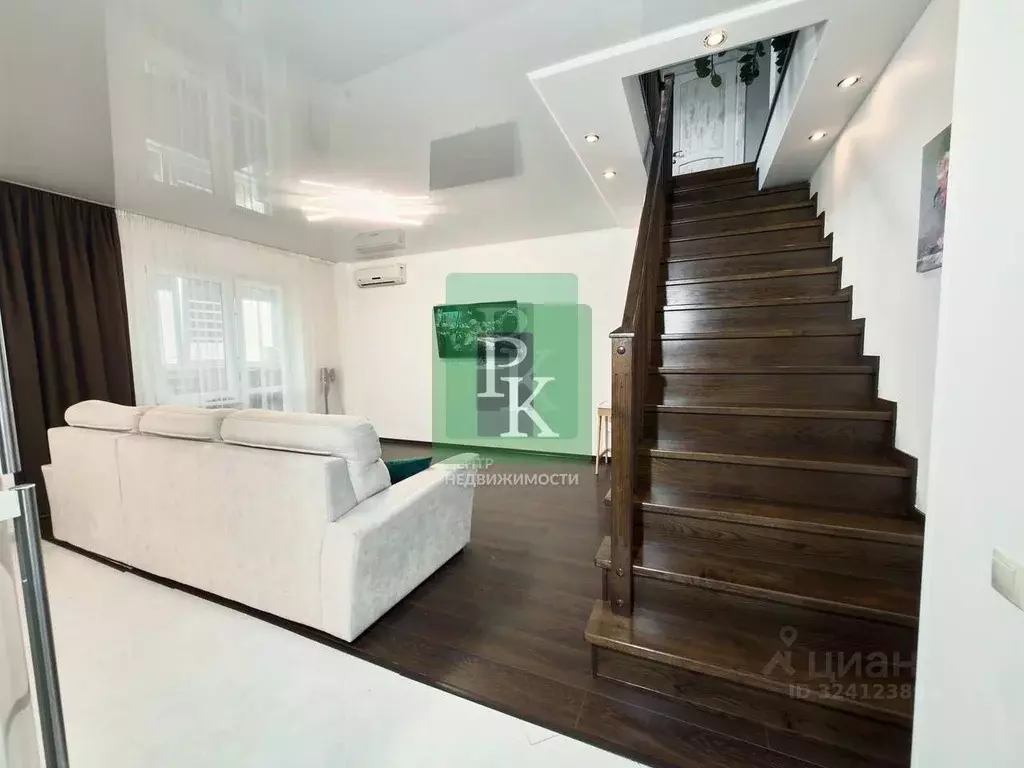 3-к кв. Севастополь ул. Маячная, 50 (106.0 м) - Фото 1