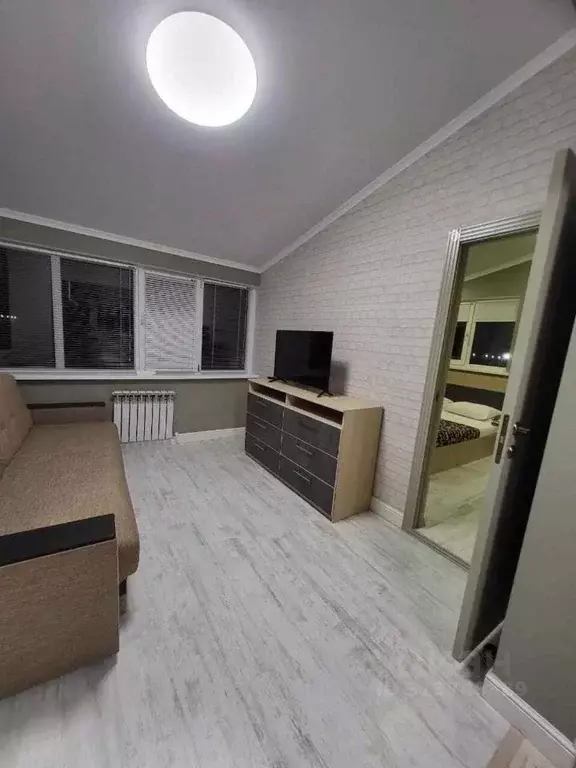 Комната Краснодарский край, Сочи Адлер жилрайон, ул. Герцена, 23 (50.0 ... - Фото 1