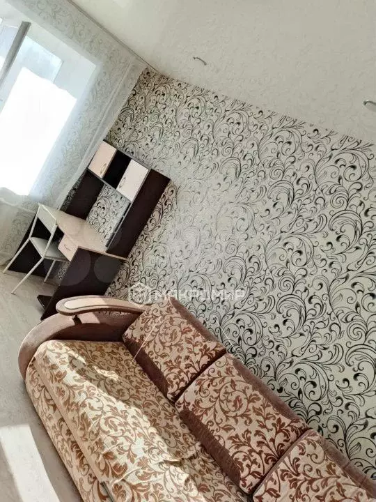 Комната 17 м в 4-к., 2/5 эт. - Фото 1
