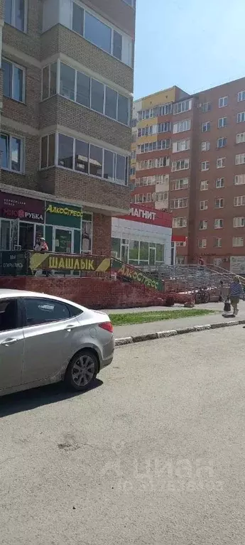 Помещение свободного назначения в Омская область, Омск ул. ... - Фото 0