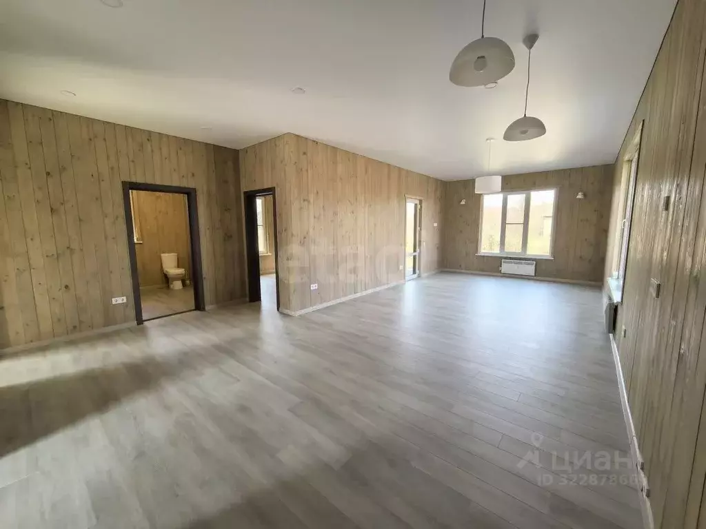 Дом в Брянская область, Карачевский район, Верхопольское с/пос, д. ... - Фото 1