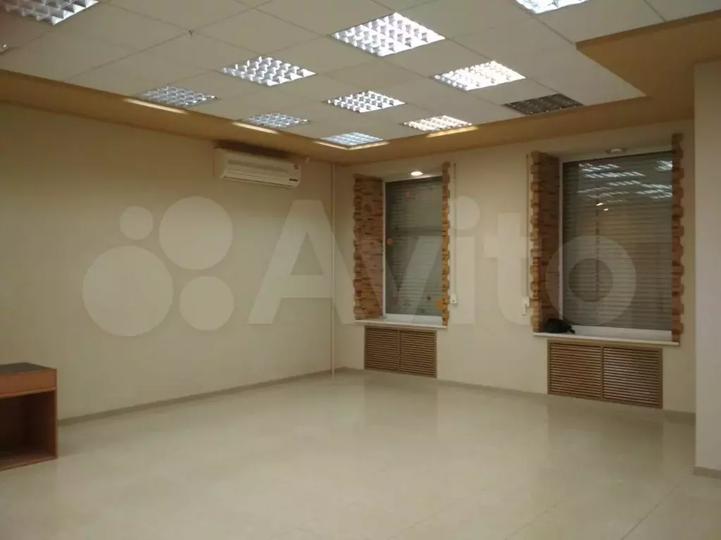 Продам помещение 84м2 с арендатором (торг) - Фото 0