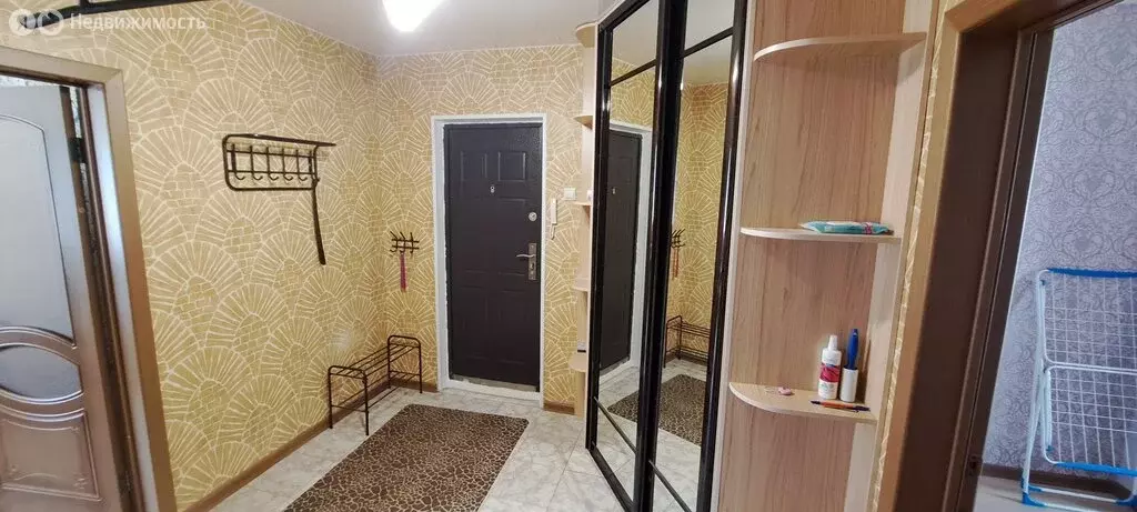 2-комнатная квартира: Нижний Тагил, Черноисточинское шоссе, 73 (58 м) - Фото 0