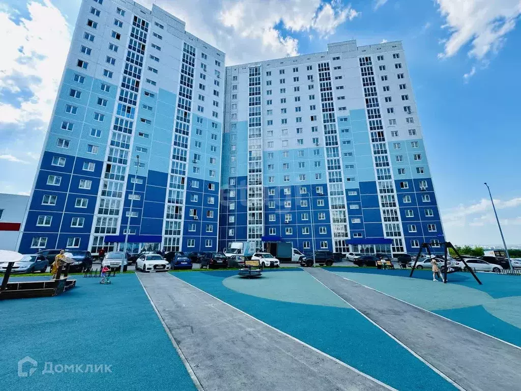 Продаётся 2-к квартира, 70 м - Фото 0