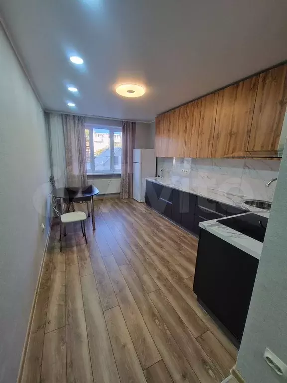 2-к. квартира, 65 м, 3/10 эт. - Фото 1