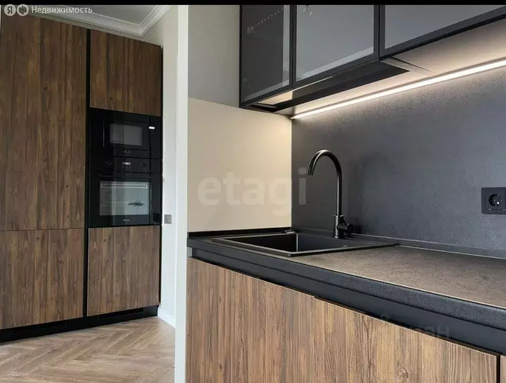 Квартира-студия: Москва, Аминьевское шоссе, 6 (38 м) - Фото 0