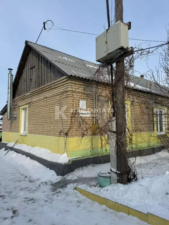 Дом в Челябинская область, Южноуральский городской округ, пос. ... - Фото 1