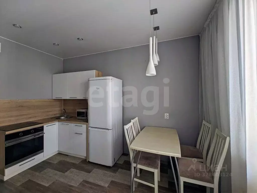 1-к кв. Тюменская область, Тюмень ул. 50 лет Октября, 75к1 (39.2 м) - Фото 1