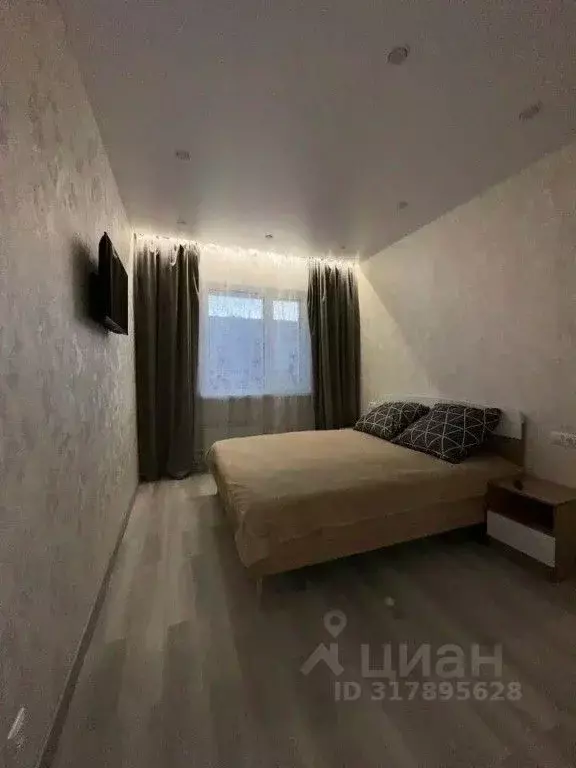 1-к кв. Ханты-Мансийский АО, Сургут Комсомольский просп., 7 (50.0 м) - Фото 0