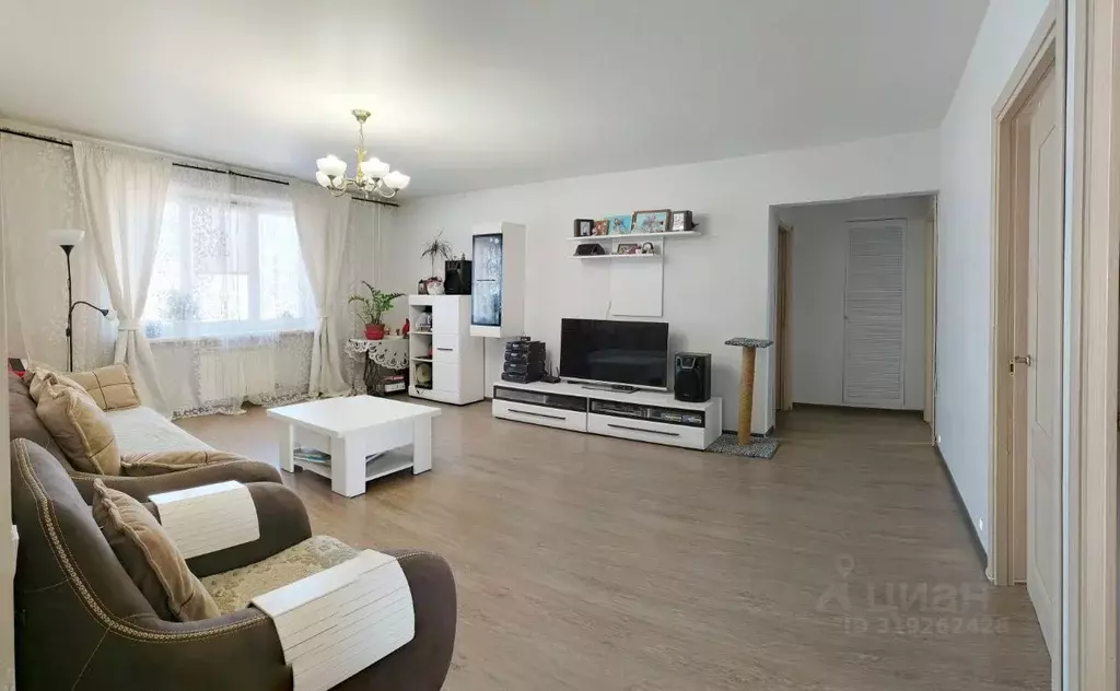 4-к кв. Красноярский край, Красноярск Свердловская ул., 21а (81.3 м) - Фото 1