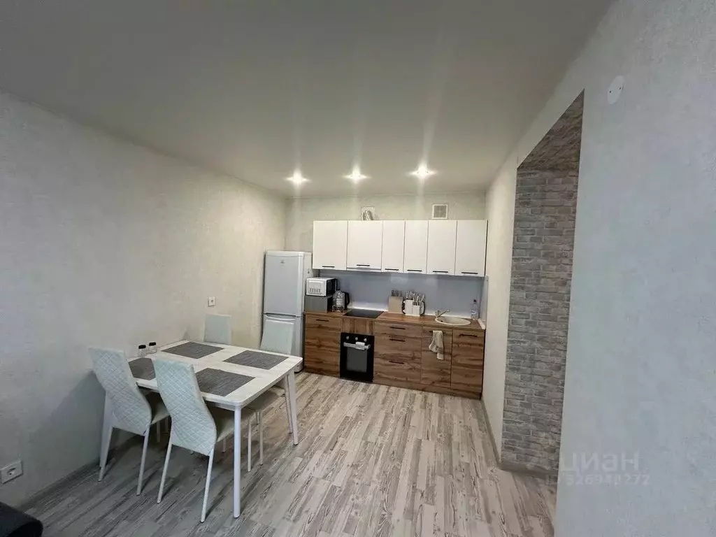 2-к кв. Удмуртия, Ижевск ул. Карла Маркса, 304Б (55.0 м) - Фото 1