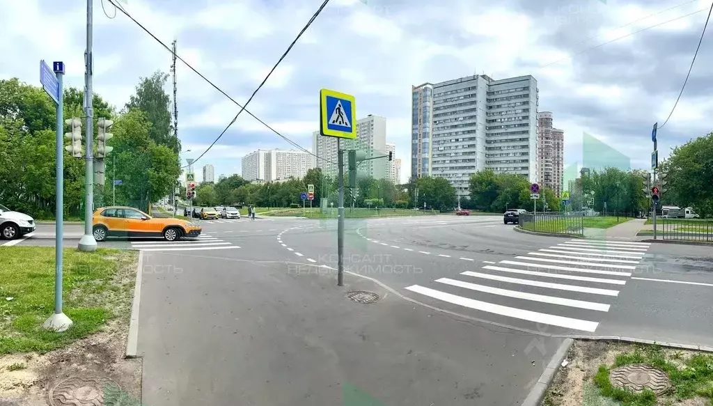 Помещение свободного назначения в Москва Кременчугская ул., 9 (625 м) - Фото 0
