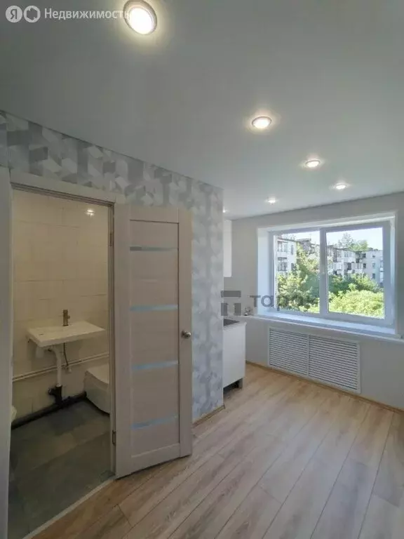 Квартира-студия: Челябинск, Молдавская улица, 21 (13 м) - Фото 1