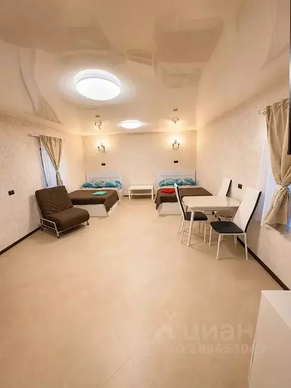 Комната Пермский край, Губаха Краснооктябрьская ул., 37 - Фото 1