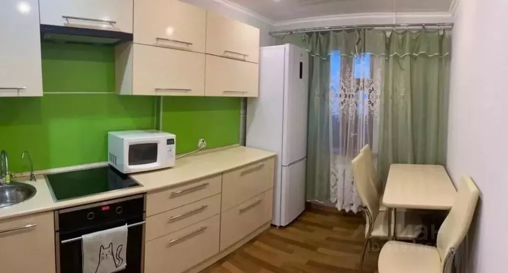 1-к кв. Самарская область, Тольятти 16-й кв-л, бул. Цветной, 12А (33.0 ... - Фото 0