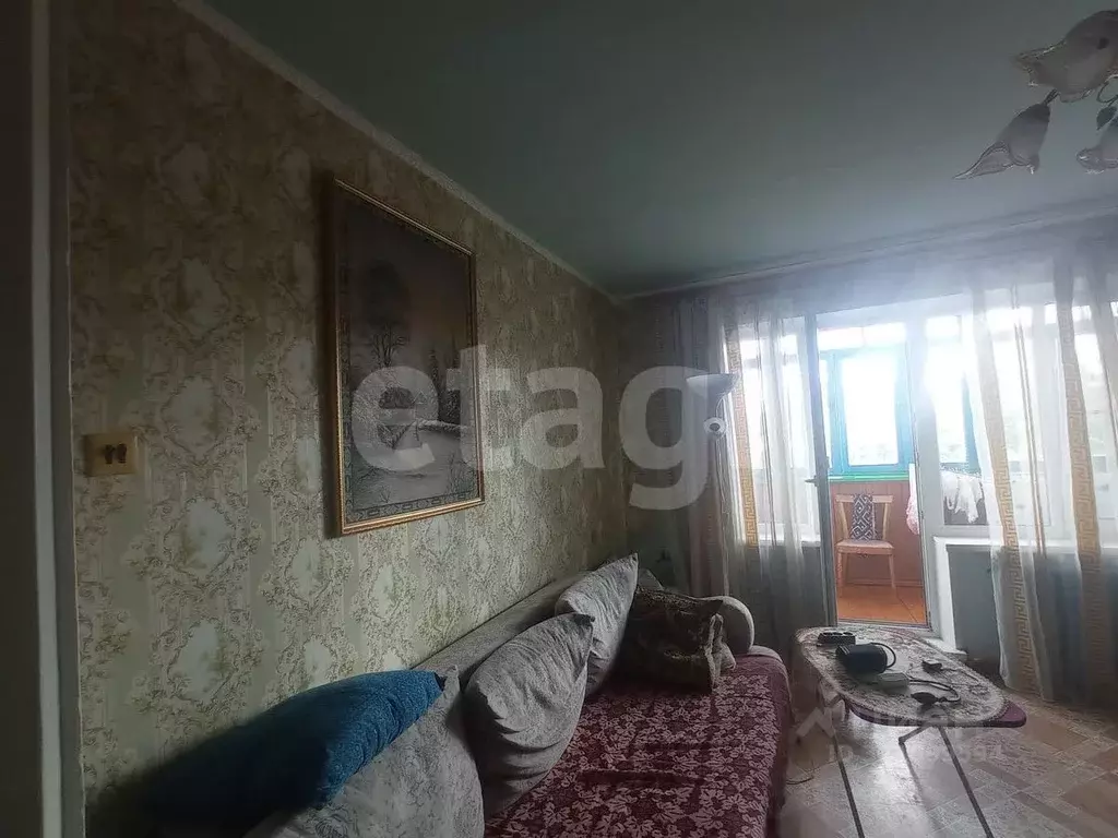 3-к кв. Псковская область, Остров Строитель мкр, 7 (56.2 м) - Фото 2