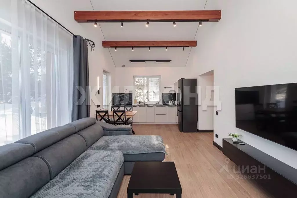 Дом в Новосибирская область, Мошковский район, пос. Октябрьский ул. ... - Фото 1