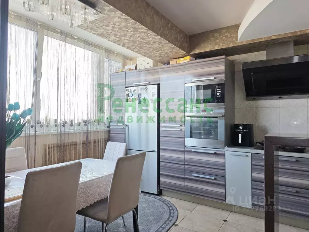3-к кв. Брянская область, Брянск Красноармейская ул., 100 (107.0 м) - Фото 2