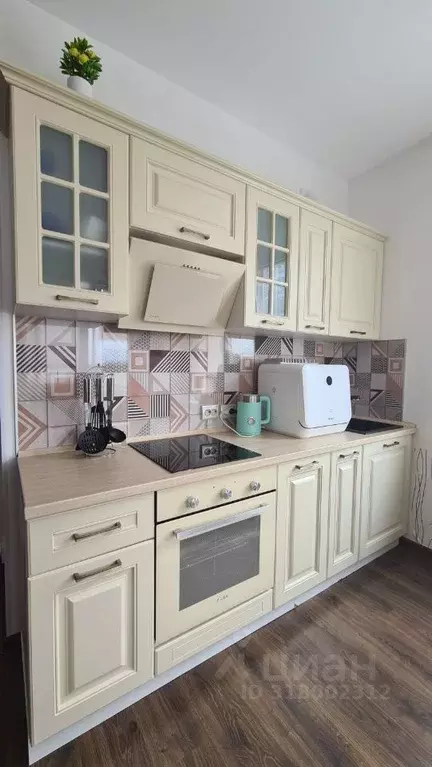 Студия Санкт-Петербург ул. Верхне-Каменская, 7к1 (30.0 м) - Фото 0