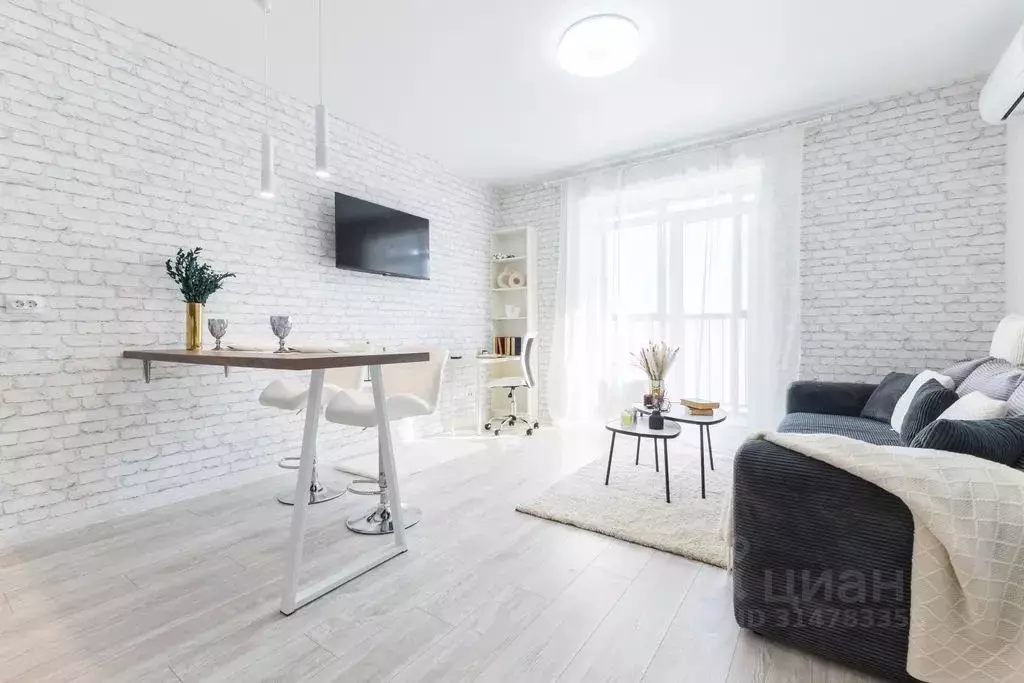 1-к кв. Татарстан, Казань ул. Аделя Кутуя, 110Е (37.0 м) - Фото 1