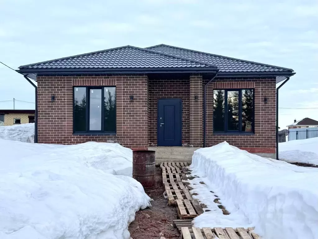 Коттедж в Татарстан, Высокогорское с/пос, д. Эстачи ул. Жемчужная (105 ... - Фото 1