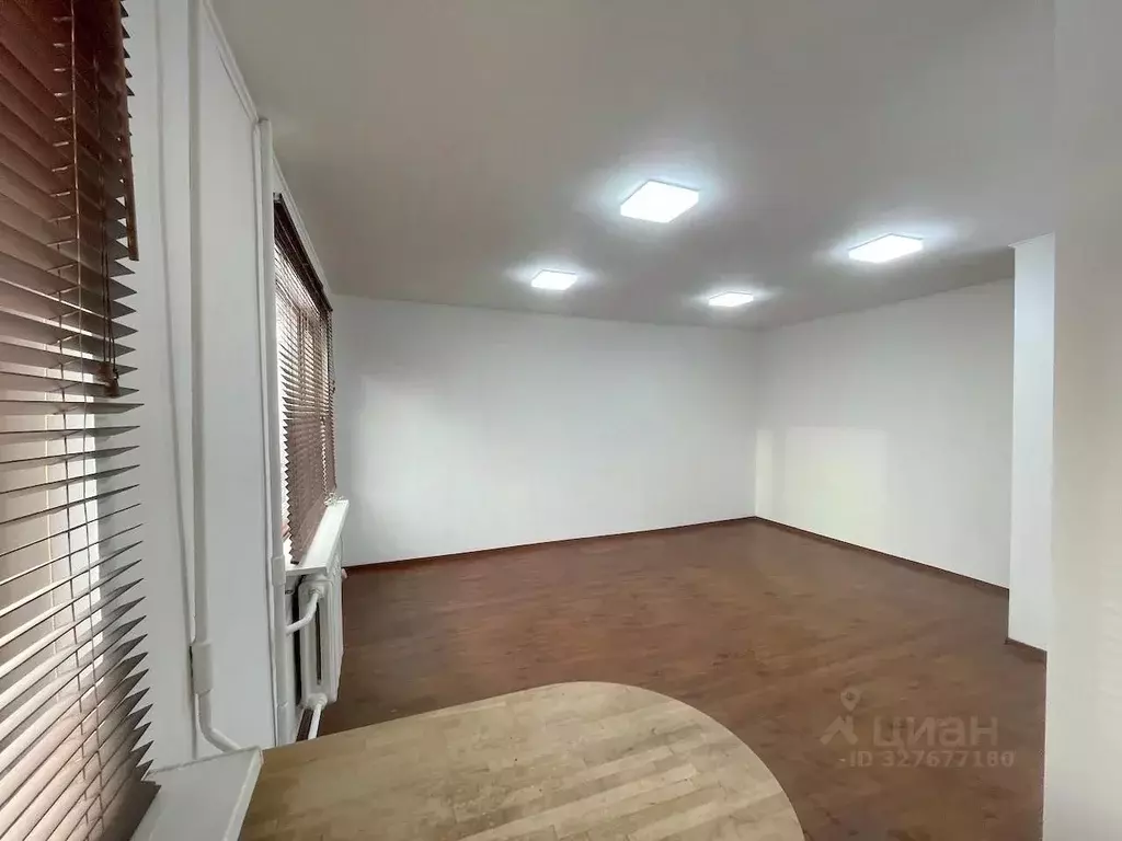 Студия Свердловская область, Екатеринбург ул. Пальмиро Тольятти, 22 ... - Фото 2