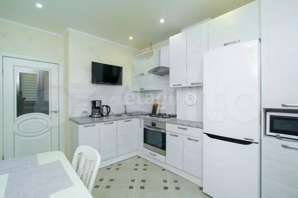 1-к. квартира, 40,7 м, 5/9 эт. - Фото 1