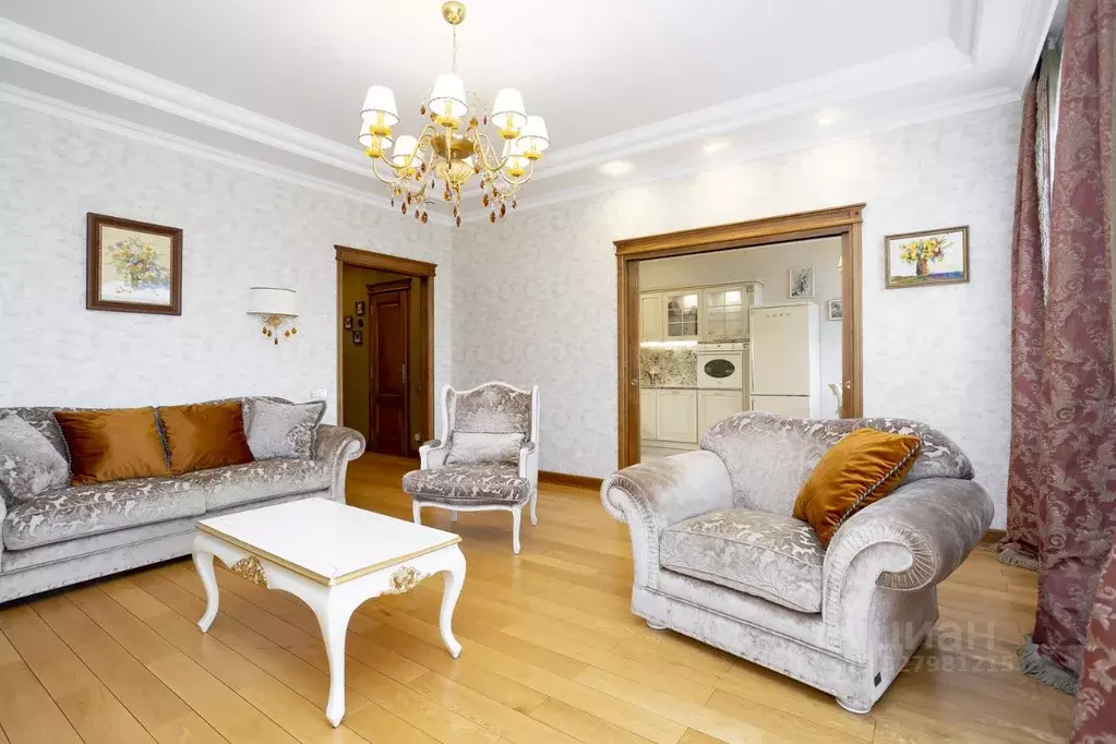 3-к кв. Санкт-Петербург Орловская ул., 1 (125.4 м) - Фото 1