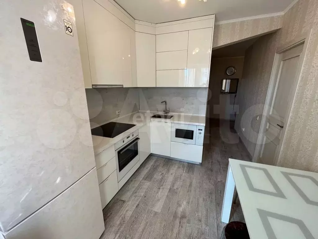 1-к. квартира, 40 м, 3/10 эт. - Фото 1