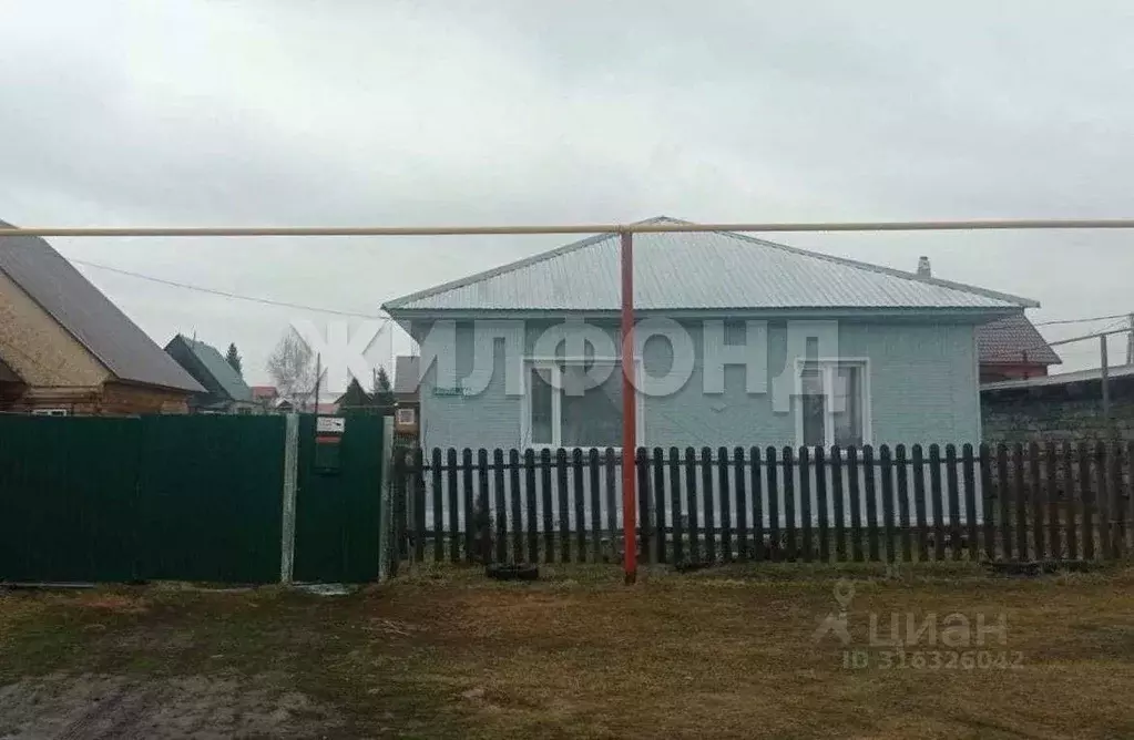 Дом в Новосибирская область, Колывань рп ул. Некрасова (88 м) - Фото 0