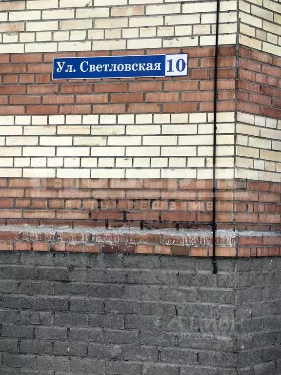 1-к кв. Омская область, Омск Светловская ул., 10 (21.1 м) - Фото 2