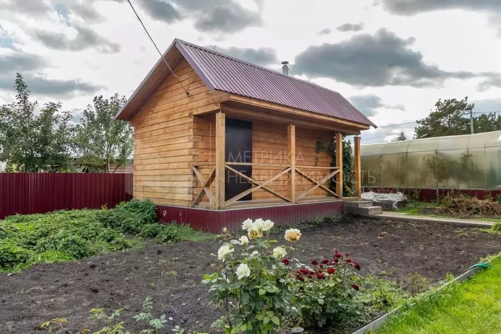 Дом в Тюменская область, Тюмень Строитель СНТ, ул. Зеленая (20 м) - Фото 0