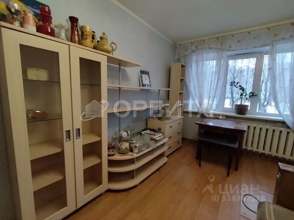 2-к кв. Тюменская область, Тюмень ул. Воровского, 25 (43.6 м) - Фото 0