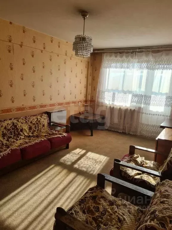 3-к кв. Бурятия, Улан-Удэ ул. Добролюбова, 4 (58.6 м) - Фото 1