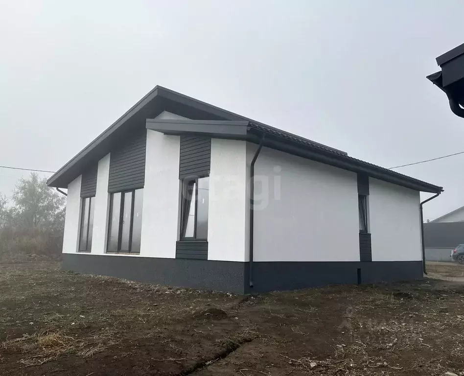 Дом в Саратовская область, д. Мергичевка ул. Малая Приовражная (104 м) - Фото 1