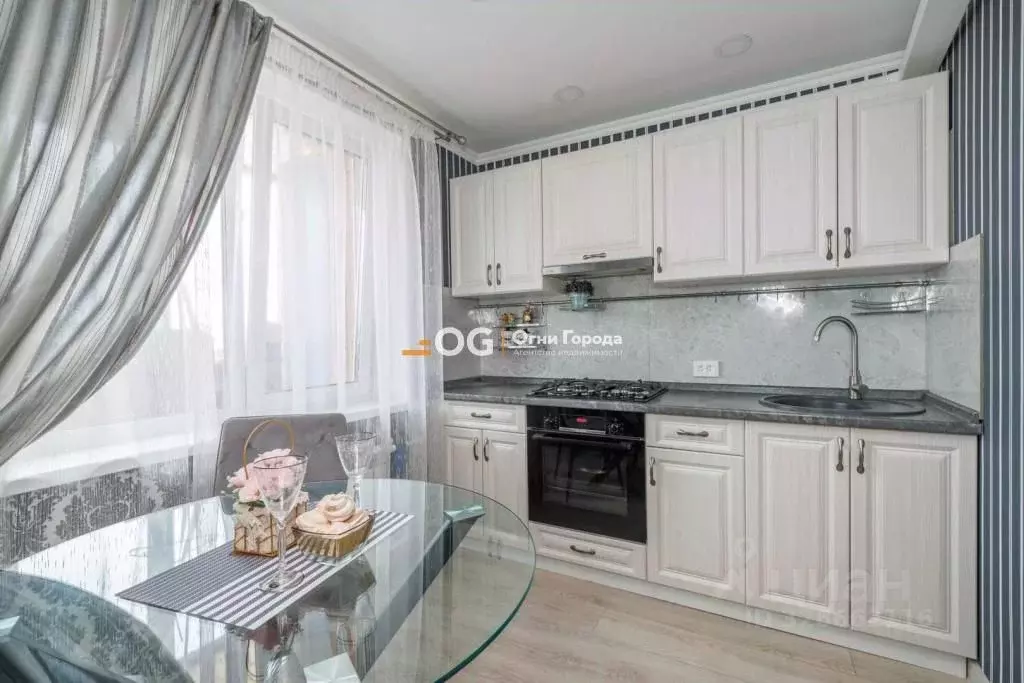 3-к кв. Брянская область, Выгоничский район, Кокинское с/пос, с. ... - Фото 2