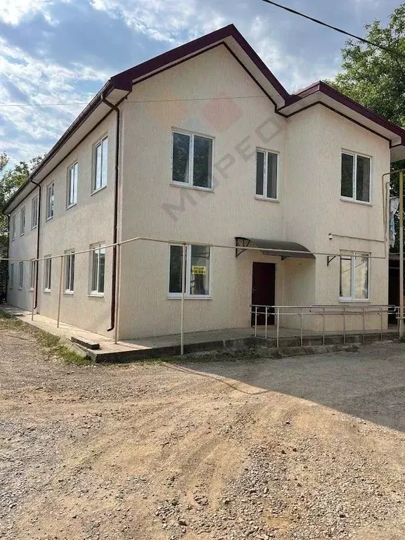 Офис в Краснодарский край, Северская ст-ца ул. Комарова, 5 (340 м) - Фото 0