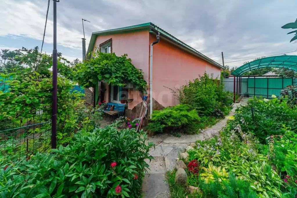 Дом в Саратовская область, Саратов Кооперативная ул., 68 (85 м) - Фото 0