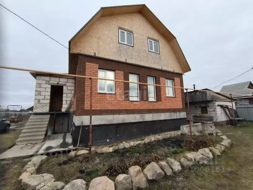 Дом в Курганская область, Шадринский муниципальный округ, с. Красная ... - Фото 1