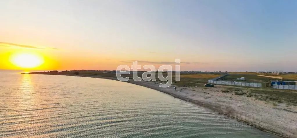 Участок в Крым, Сакский район, с. Молочное  (6.1 сот.) - Фото 1