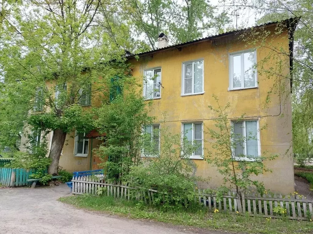 2-комнатная квартира: Бор, улица Махалова, 21 (37.9 м) - Фото 0